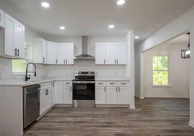Photo 4 of Single family home for sale at 1935 NW 33rd Avenue, Gainesville, FL 32605 | MLS# GC540975 | Listing updated on 2026-08-19