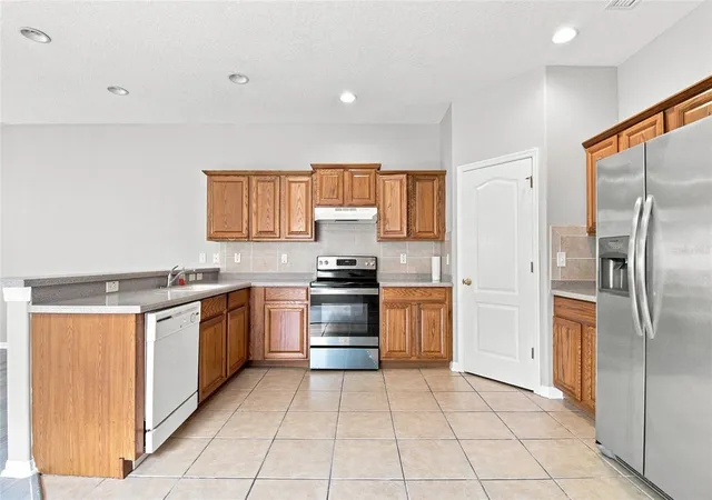 Homes for sale in Tampa, FL | 1138 Andrew Aviles Cir, Tampa, FL 33619 | MLS# TB8516382