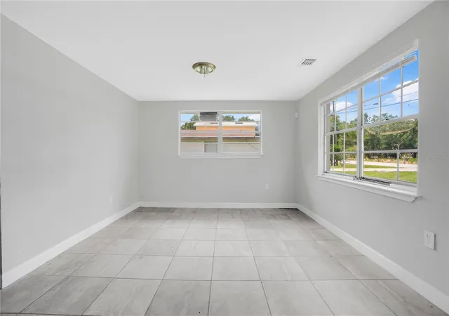 Homes for sale in Mulberry, FL | 255 Hooker St, Mulberry, FL 33860 | MLS# TB8516386