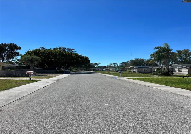 35th image of 3314 Columbus Dr, Holiday, FL 34691 | MLS# O6414432
