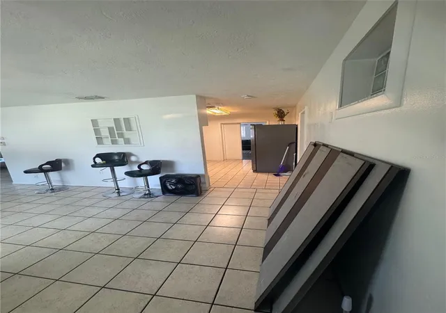 4th image of 820 Pineland Ave, Venice, FL 34285 | MLS# A4696198