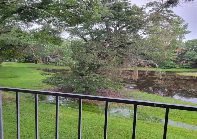 3rd image of 1808 Northlake Dr #1808, Sanford, FL 32773 | MLS# O6414433