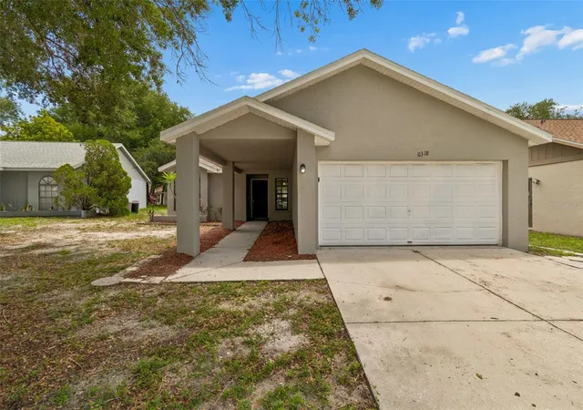 Homes for sale in Riverview, FL | 11318 Blackbark Dr, Riverview, FL 33579 | MLS# TB8516407