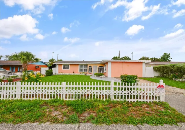 Photo 2 of Single family home for sale at 4912 Danny Boy Cir, Orlando, FL 32808 | MLS# O6414440 | Listing updated on 2026-08-06