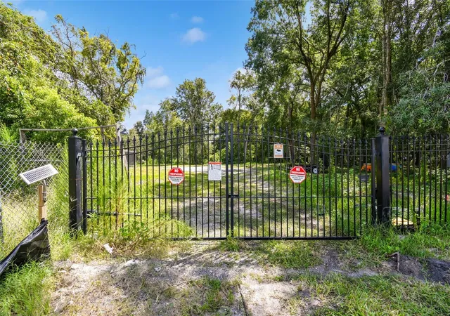 Photo 1 of Land for sale at 1758 Land O Lakes Blvd, Lutz, FL 33549 | MLS# TB8516416 | Listing updated on 2026-08-12