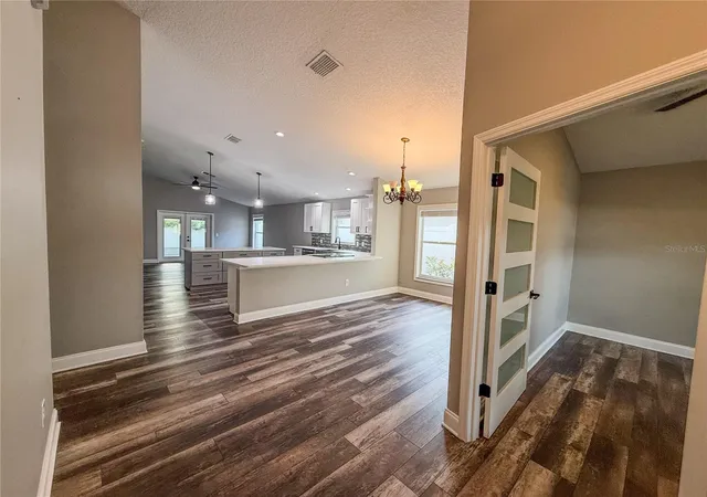 3rd image of 8608 Fawn Creek Dr, Tampa, FL 33626 | MLS# TB8516417