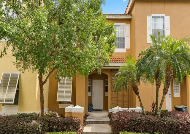 Photo 1 of Townhouse for sale at 4754 Vero Beach Pl, Kissimmee, FL 34746 | MLS# O6414453 | Listing updated on 2026-08-31