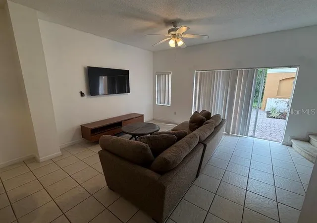 Photo 3 of Townhouse for sale at 4754 Vero Beach Pl, Kissimmee, FL 34746 | MLS# O6414453 | Listing updated on 2026-08-31