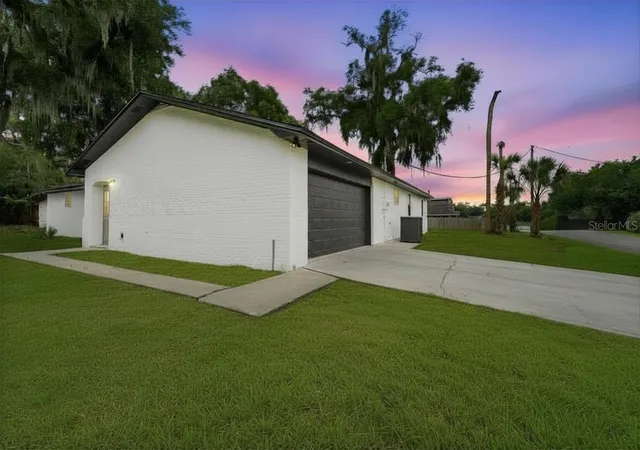 Homes for sale in Lake Mary, FL | 107 S High St, Lake Mary, FL 32746 | MLS# O6414462