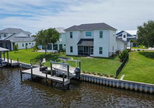 3rd image of 121 Seaside Pt, Flagler Beach, FL 32136 | MLS# FC319091