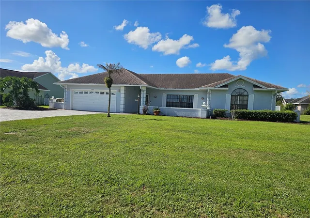 Photo 1 of Single family home for sale at 1850 Chaucer Way, Kissimmee, FL 34744 | MLS# S5151405 | Listing updated on 2026-07-10