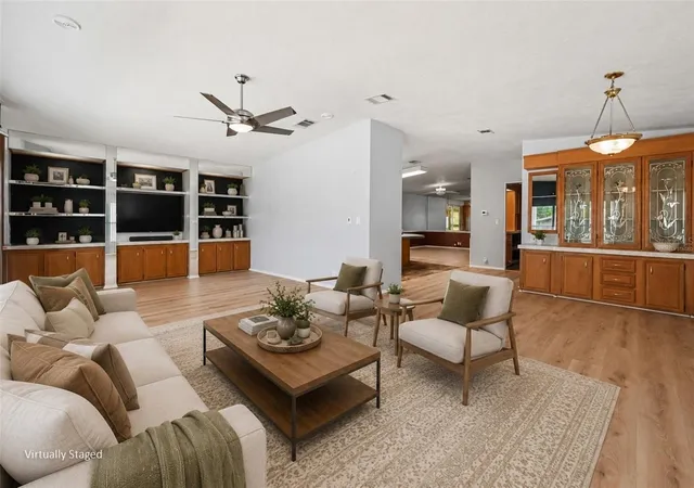 Photo 3 of Manufactured home for sale at 9178 Admiral St, Brooksville, FL 34613 | MLS# TB8516437 | Listing updated on 2026-09-25
