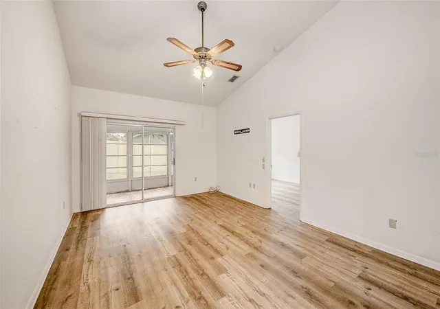 5th image of 39650 Us Hwy 19 N #712, Tarpon Springs, FL 34689 | MLS# TB8516443