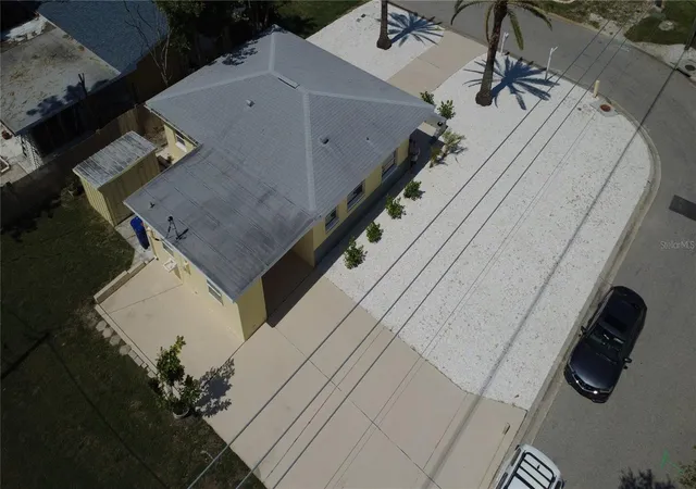 2nd image of 1404 Corey Wy S, South Pasadena, FL 33707 | MLS# TB8516447