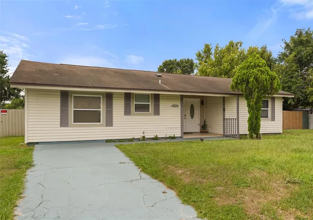 Homes for sale in Kissimmee, FL | 4894 Old Tampa Hwy, Kissimmee, FL 34758 | MLS# O6414471