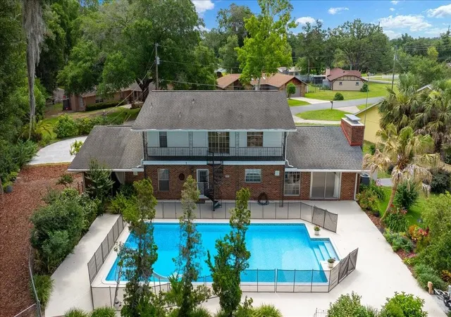 3rd image of 2300 Se 38Th Ct, Ocala, FL 34471 | MLS# OM726151