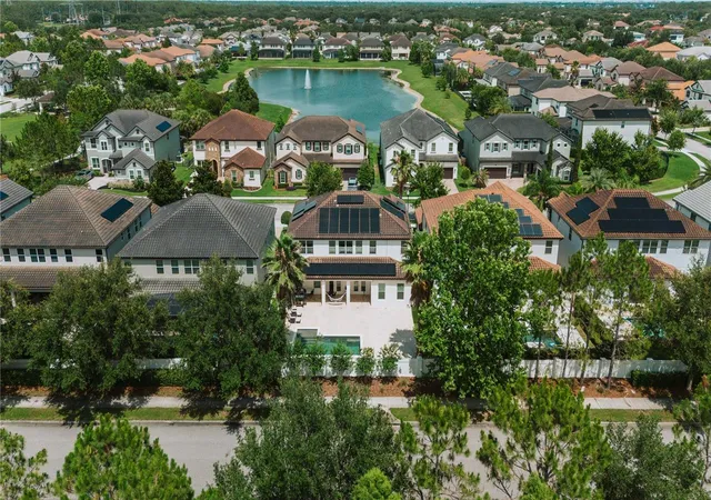 Photo 2 of Single family home for sale at 11768 Hampstead St, Windermere, FL 34786 | MLS# O6414500 | Listing updated on 2026-06-07