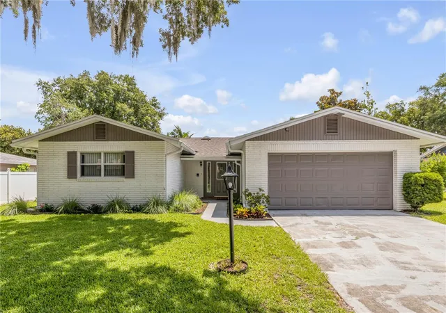 4th image of 3655 Dame St, Port Orange, FL 32129 | MLS# V4949506