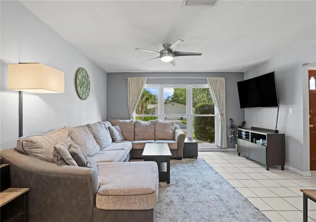 4th image of 2819 Nw 55Th Blvd, Gainesville, FL 32653 | MLS# GC540978