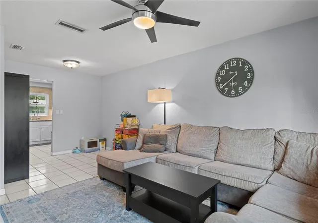 5th image of 2819 Nw 55Th Blvd, Gainesville, FL 32653 | MLS# GC540978