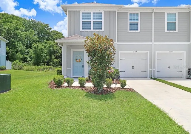Photo 4 of Townhouse for sale at 12214 Grizzly Ln, New Port Richey, FL 34654 | MLS# TB8516479 | Listing updated on 2026-06-10