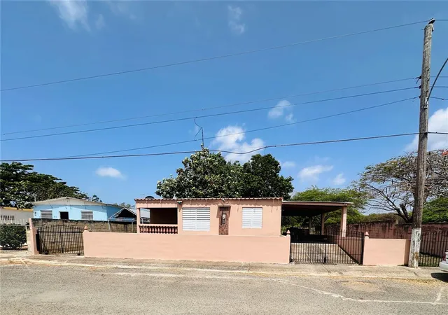 Homes for sale in Guayama, PR | 92 Camino San Martin Comm San Martin, Guayama, PR 00784 | MLS# PR9121928
