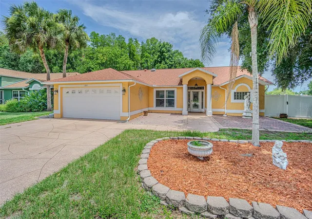 Photo 1 of Single family home for sale at 7715 Cypress Tr Ct, New Port Richey, FL 34653 | MLS# TB8516487 | Listing updated on 2026-08-27