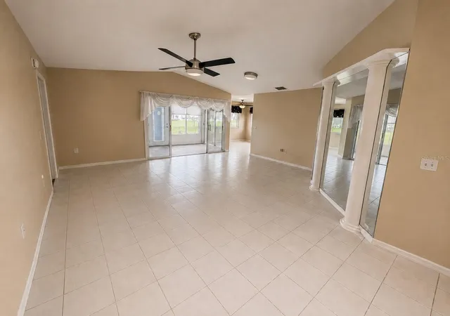 Photo 4 of Single family home for sale at 3526 Innisbrook Dr, Lakeland, FL 33810 | MLS# L4962529 | Listing updated on 2026-07-09