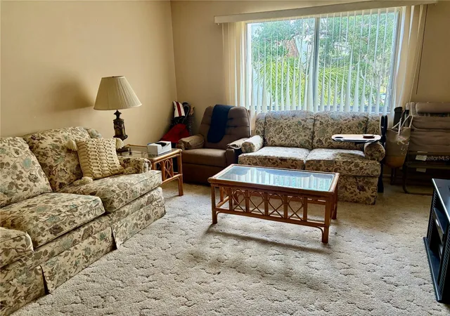 4th image of 1310 Glen Oaks Dr E #385E, Sarasota, FL 34232 | MLS# A4696219