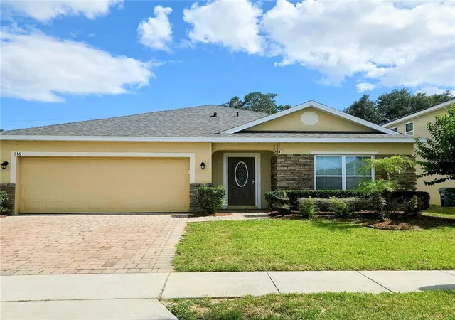 Photo 1 of Single family home for sale at 316 Andalusia Loop, Davenport, FL 33837 | MLS# P4938961 | Listing updated on 2026-10-10