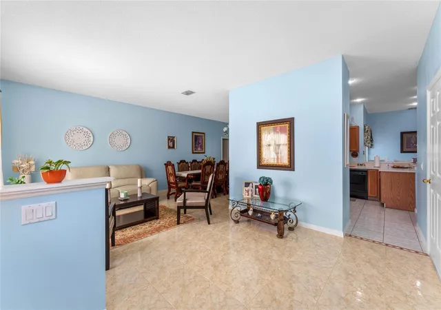 Photo 3 of Single family home for sale at 323 Alegriano Ct, Kissimmee, FL 34758 | MLS# O6414545 | Listing updated on 2026-09-25