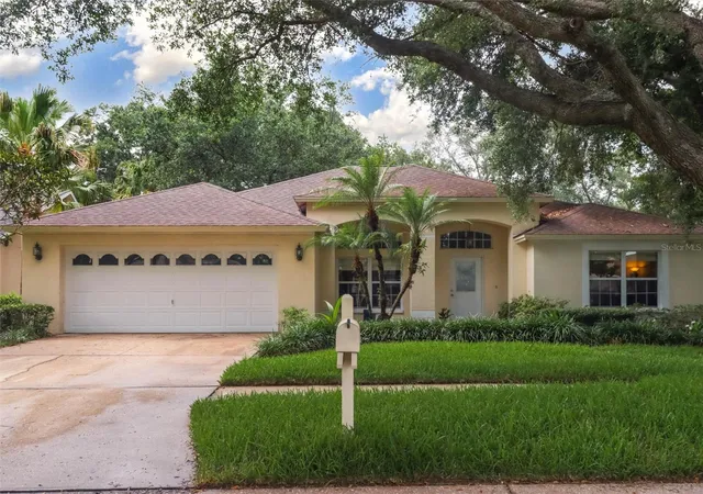 2nd image of 10110 Whisper Pointe Dr, Tampa, FL 33647 | MLS# TB8516510