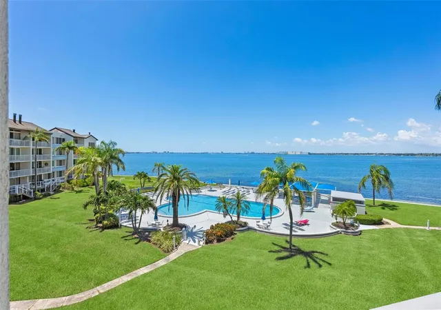 Photo 1 of Condo for sale at 5155 Isla Key Blvd S #304, Saint Petersburg, FL 33715 | MLS# TB8516511 | Listing updated on 2026-08-06
