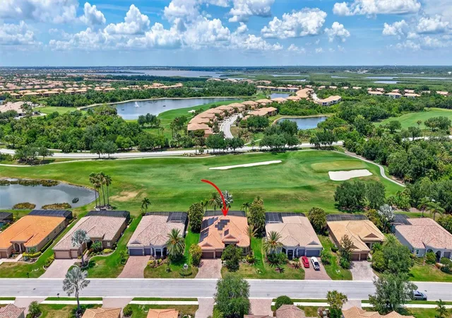 Photo 2 of Single family home for sale at 7511 Heritage Grand Pl, Bradenton, FL 34212 | MLS# A4696231 | Listing updated on 2026-08-06