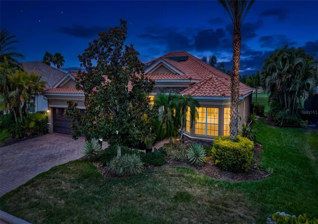 Photo 3 of Single family home for sale at 7511 Heritage Grand Pl, Bradenton, FL 34212 | MLS# A4696231 | Listing updated on 2026-08-06