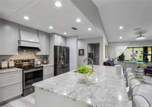 2nd image of 2044 Tunisia Ave, Spring Hill, FL 34609 | MLS# W7886492