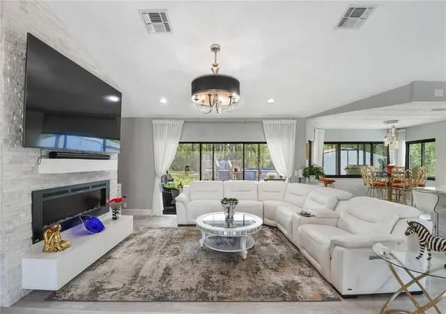 3rd image of 2044 Tunisia Ave, Spring Hill, FL 34609 | MLS# W7886492