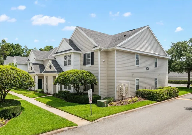 Photo 1 of Condominium at 142 Southern Pecan Cir #205, Winter Garden, FL 34787 | MLS# O6414551 |  | Sold on 2026-08-27