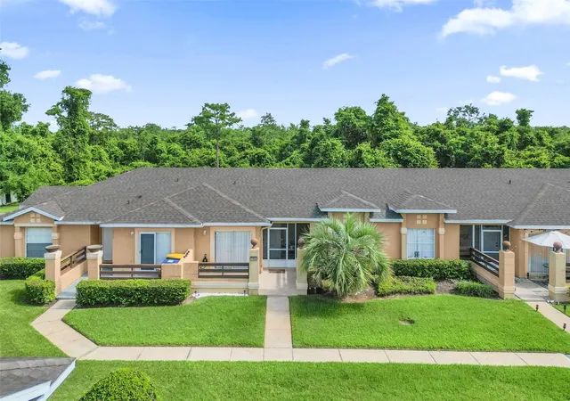 Photo 1 of Townhouse for sale at 3154 Sandy Shore Ln, Kissimmee, FL 34743 | MLS# O6414552 | Listing updated on 2026-09-21