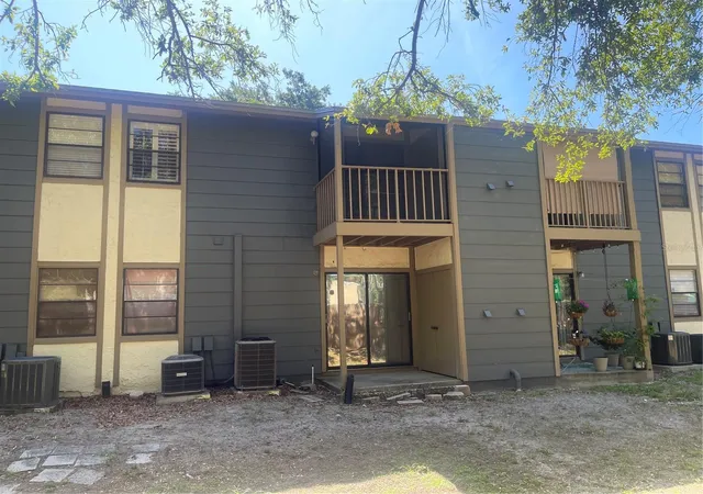 Photo 3 of Condo for sale at 4809 S Mound Ave #105, Tampa, FL 33611 | MLS# TB8516522 | Listing updated on 2026-10-01