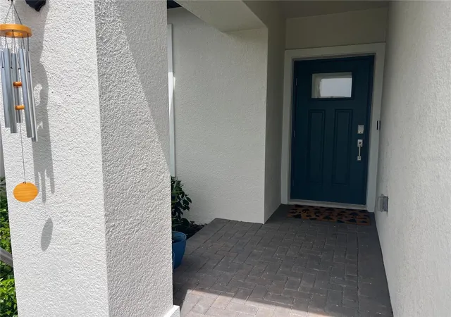 Photo 3 of Single family home for sale at 32070 Griffin Sands Ln, San Antonio, FL 33576 | MLS# TB8516525 | Listing updated on 2026-09-28
