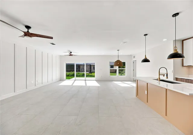 Photo 3 of Single family home for sale at 5820 Oxalis Rd, Venice, FL 34293 | MLS# O6414556 | Listing updated on 2026-09-06