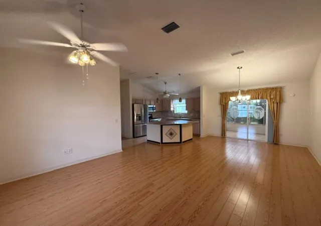 2nd image of 3105 Berwyn Wy, The Villages, FL 32162 | MLS# OM726165