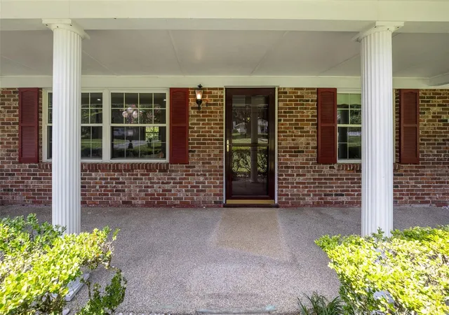 Photo 3 of Single family home for sale at 130 Sw 69th Street, Ocala, FL 34476 | MLS# TB8516530 | Listing updated on 2026-09-03