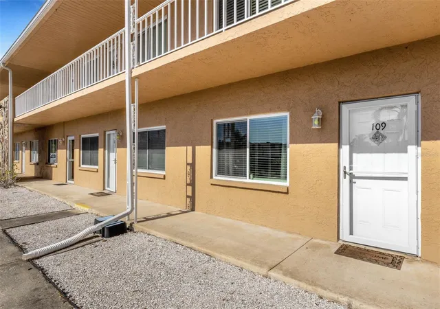 Listing Photo 1 - Condo for sale in building located at 8039 Gdn Dr, Seminole, FL 33777 - Unit #109