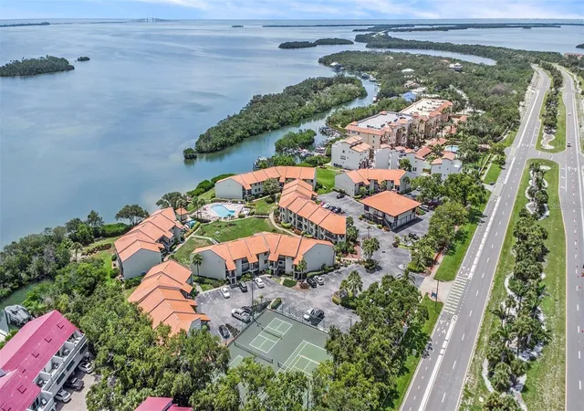Homes for sale in Saint Petersburg, FL | 1515 Pinellas Bayway S #26, Saint Petersburg, FL 33715 | MLS# O6414573