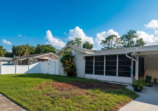 Photo 1 of Sale Pending at 3602 Connor Ave, Orlando, FL 32808 | MLS# S5151427 | Listing updated on 2026-08-23