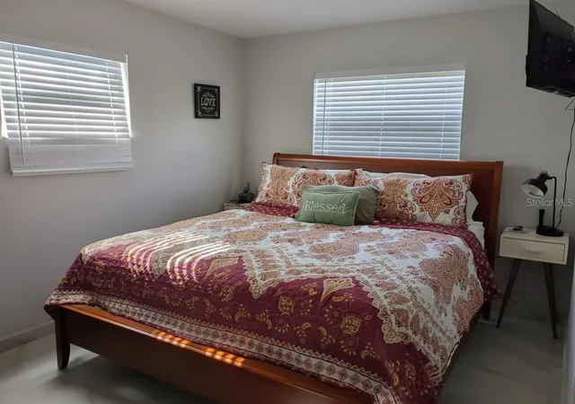 Photo 4 of Sale Pending at 3602 Connor Ave, Orlando, FL 32808 | MLS# S5151427 | Listing updated on 2026-08-23