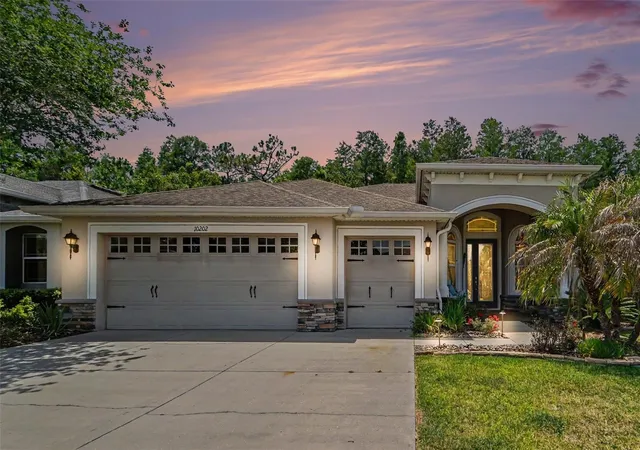 32nd image of 10202 Hyannisport Loop, San Antonio, FL 33576 | MLS# TB8516548