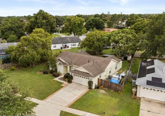 Homes for sale in Clermont, FL | 14513 Pointe East Trl, Clermont, FL 34711 | MLS# O6414585